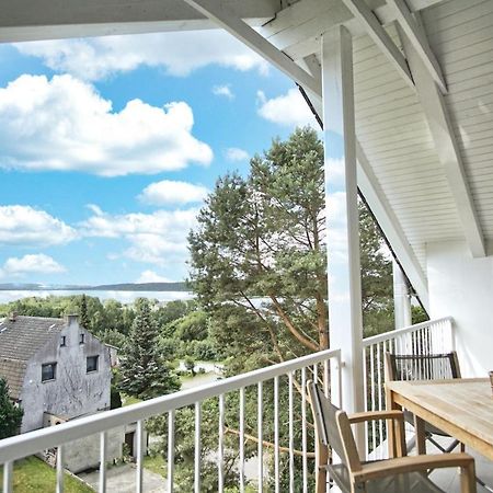 Moderne Ferienwohnung Mit Balkon, Meerblick - Ferienresidenz Zwei Boddenfewo 1-5 Lietzow Kültér fotó