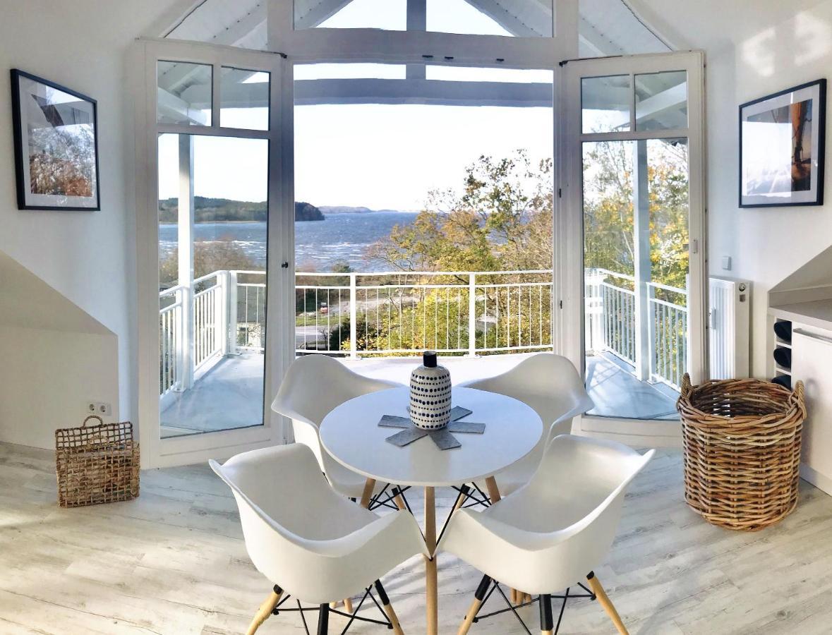 Moderne Ferienwohnung Mit Balkon, Meerblick - Ferienresidenz Zwei Boddenfewo 1-5 Lietzow Kültér fotó
